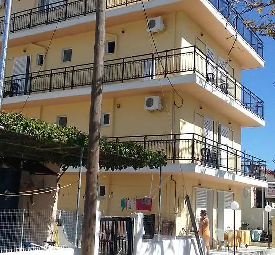 House Maison d'hôtes *