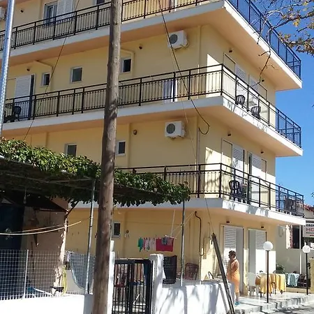 Poros House 招待所 *