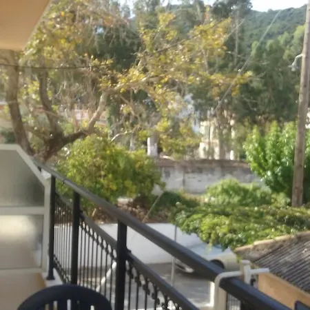 Poros House 招待所 *